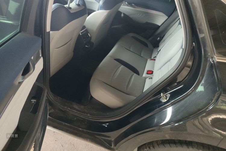 Preface 2021 immagine di auto #19