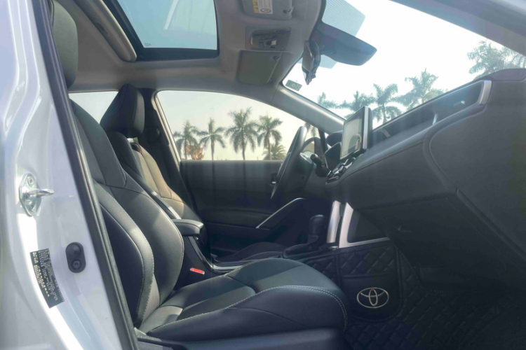 Toyota Frontlander 2022 car image #19