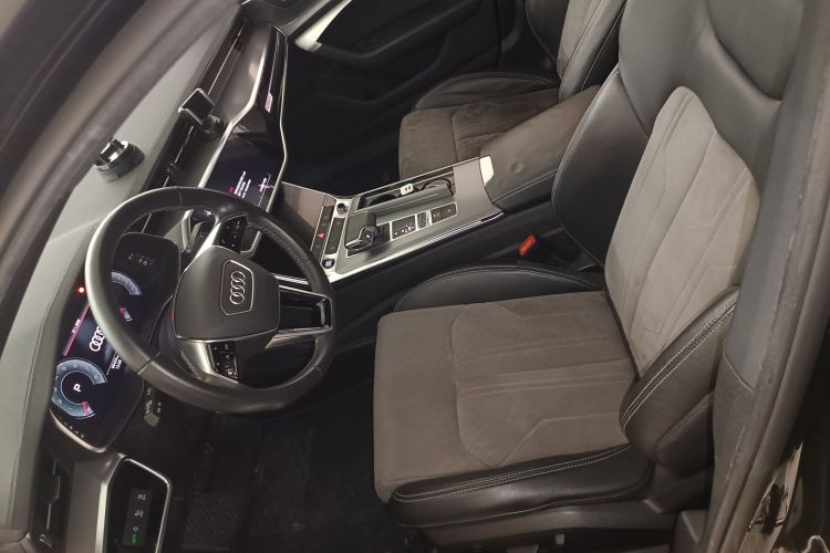Audi A6L 2022 car image #19
