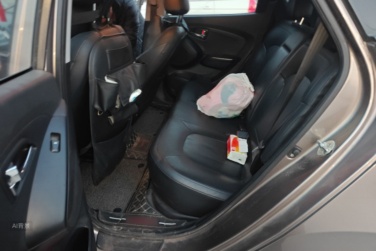 Hyundai ix35 2016 car image #19