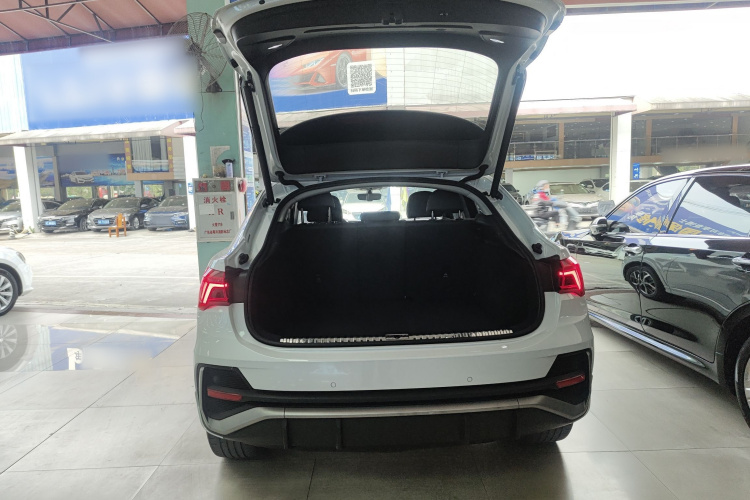 Audi Q3 Sportback 2020 car image #19