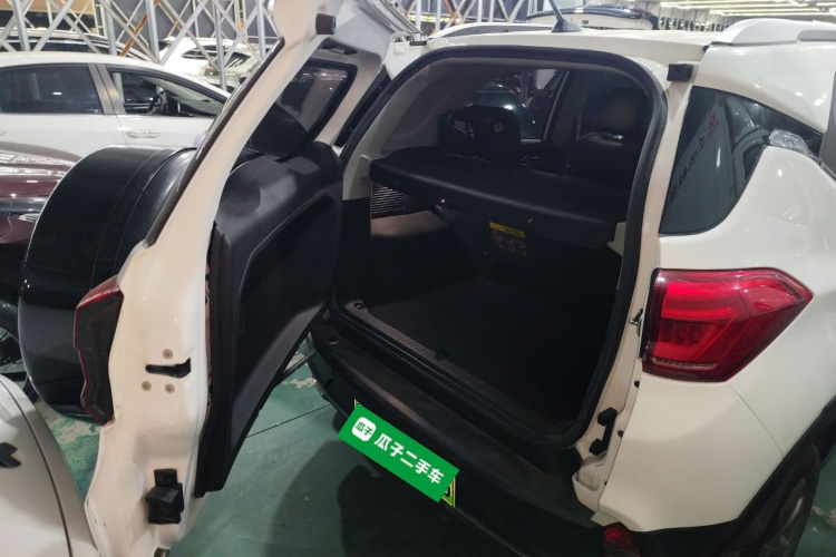 BYD Yuan New Energy 2021 car image #19