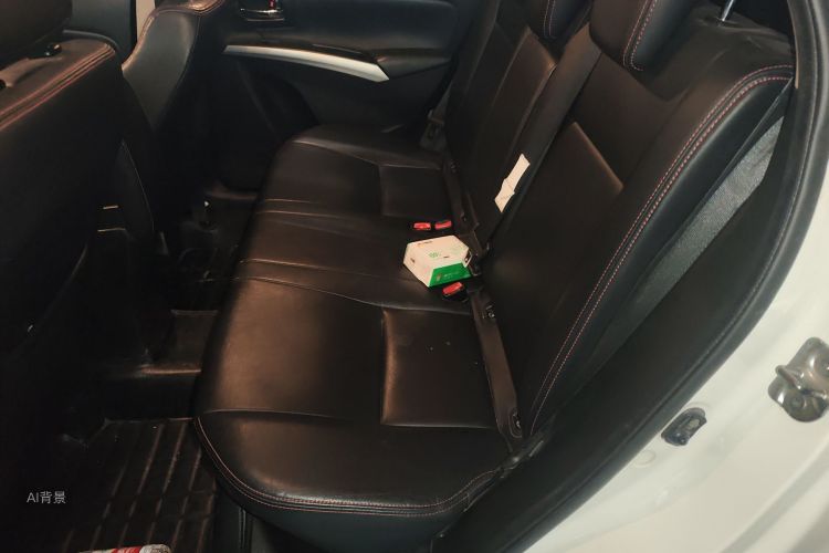 Suzuki S-Cross 2017 صورة سيارة #19