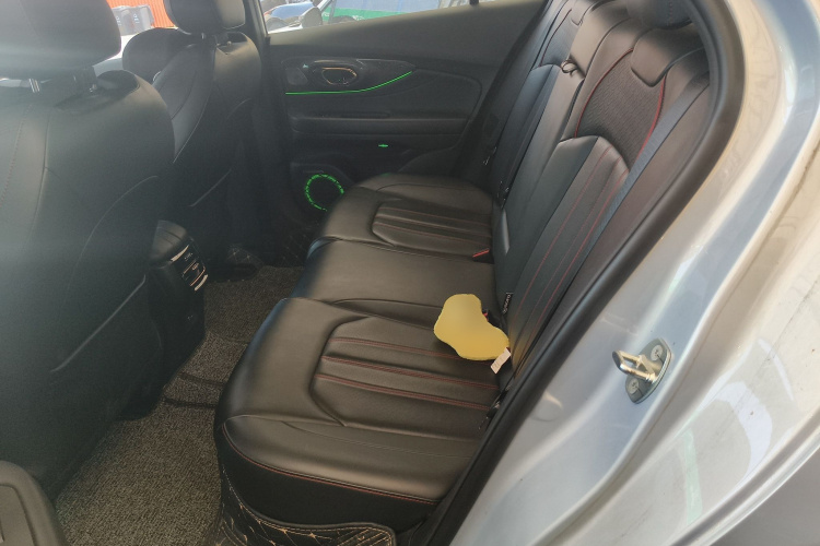 GAC Trumpchi Empow 2023 car image #19