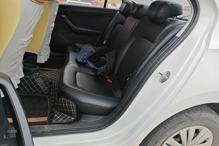 Santana 2021 car image #19