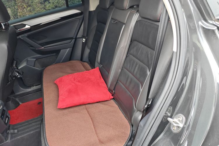 Volkswagen Tayron 2019 immagine di auto #19