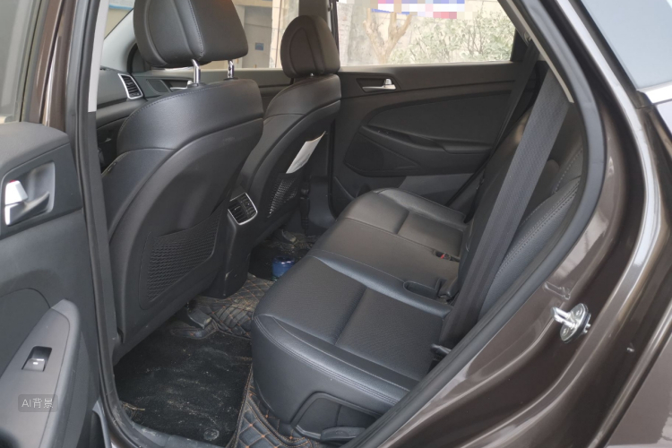 Hyundai Tucson 2017 car image #19