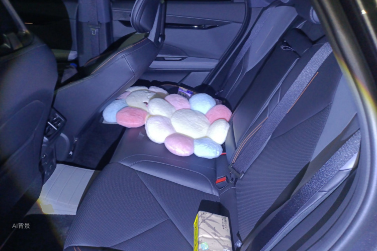 Changan UNI-V 2022 #19 Changan UNI-V 2022 car image #19