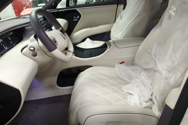 Avatr 11 2025 #19 Avatr 11 2025 car image #19