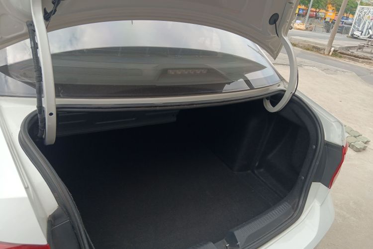 Jetta Jetta 2019 car image #19