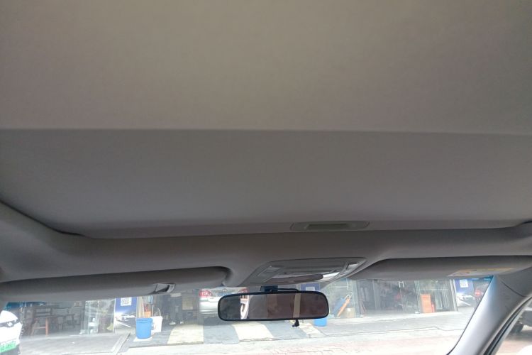 丰田 皇冠 2017 汽车图片 #19