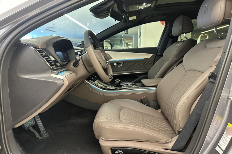 BYD Han 2024 #19 BYD Han 2024 car image #19