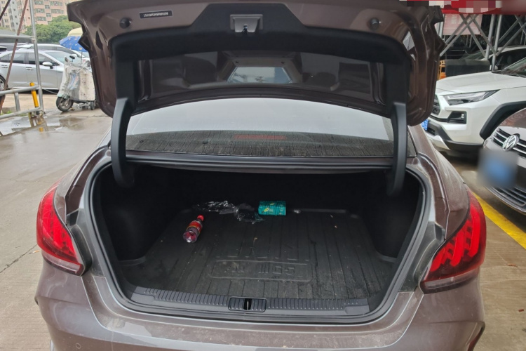 名爵 MG5 2025 汽车图片 #19