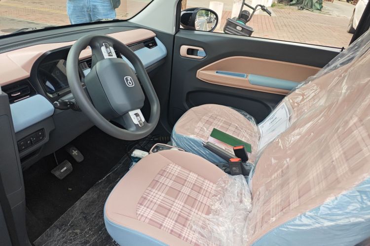 Chery QQ Ice Cream 2025 immagine di auto #19