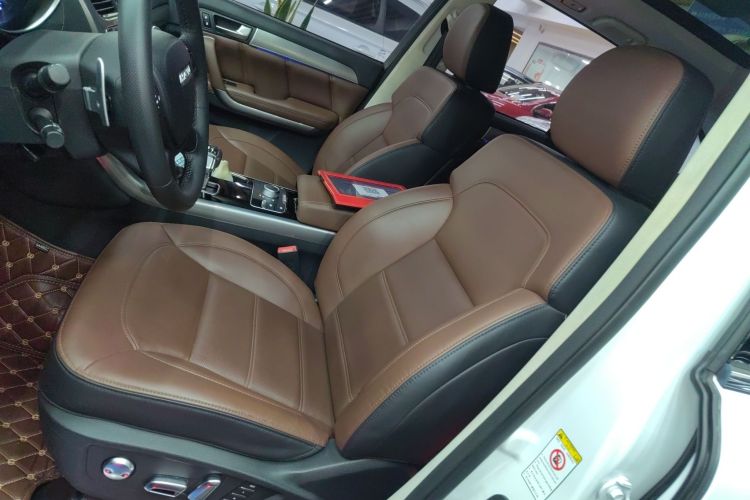 Haval H8 2017 изображение автомобиля #19