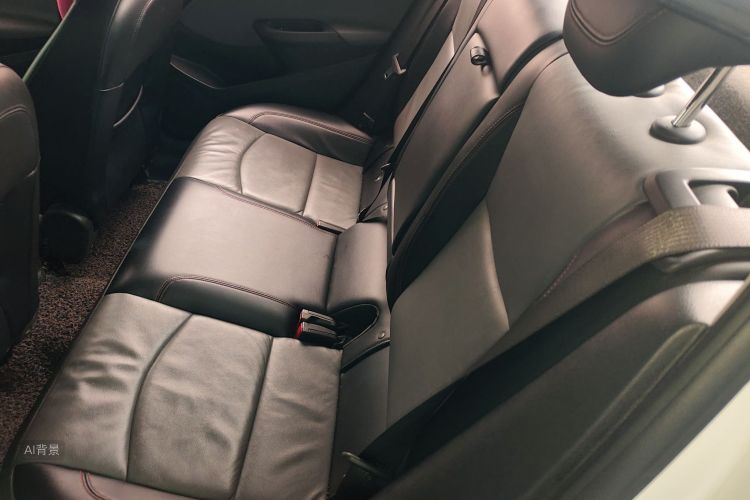 Chevrolet Cruze 2018 изображение автомобиля #19