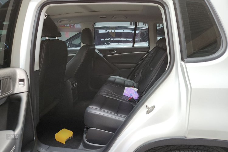 Volkswagen Tiguan 2018 #19 Volkswagen Tiguan 2018 car image #19