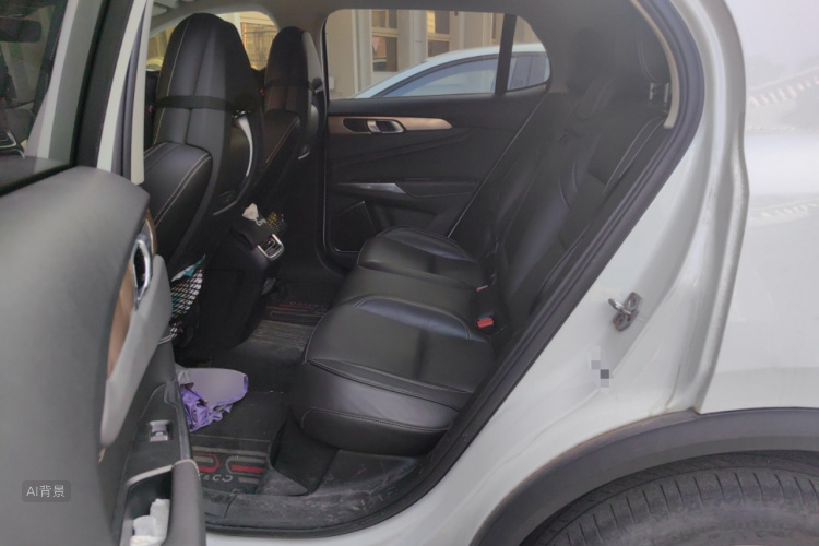 Lynk & Co 01 2019 #19 Lynk & Co 01 2019 car image #19