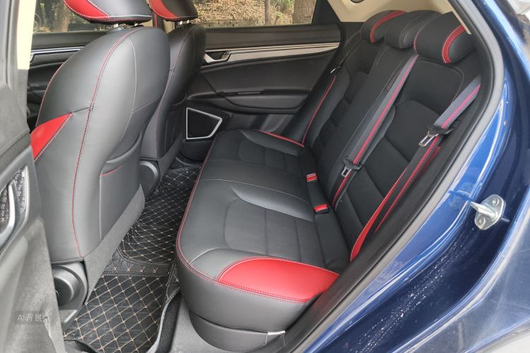 GEELY Emgrand GS 2021 car image #19