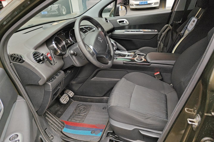 Peugeot 3008 2016 immagine di auto #19