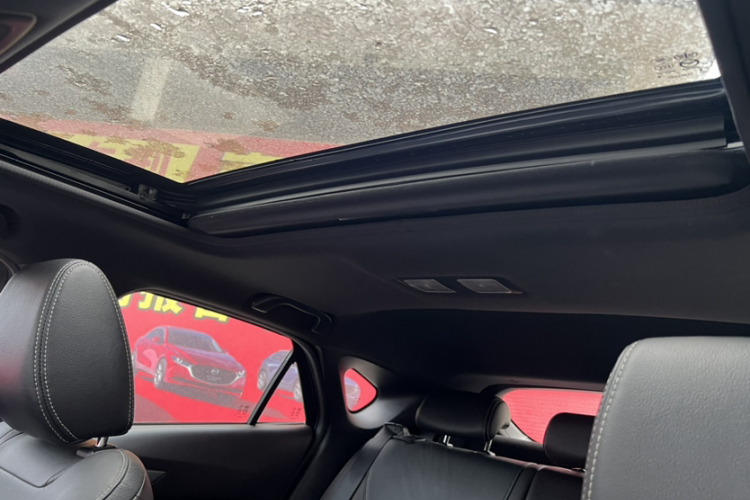 马自达 马自达CX-4 2018 汽车图片 #19