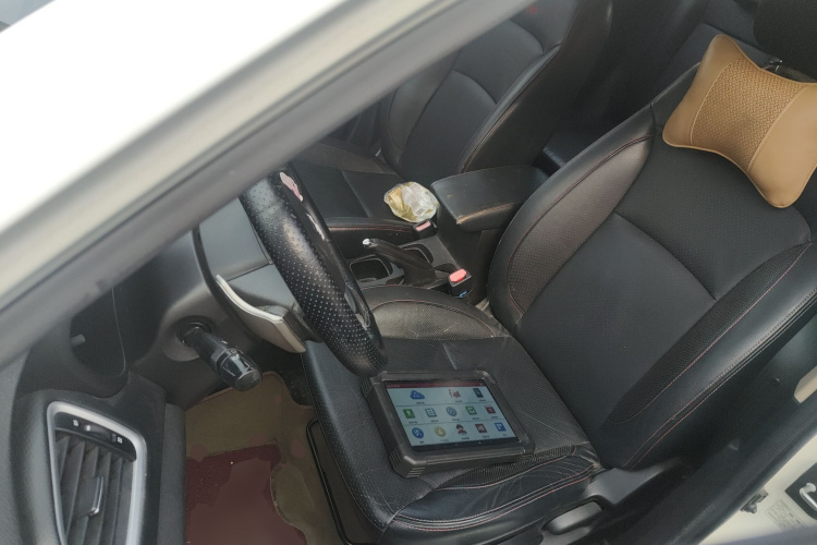 Suzuki S-Cross 2014 immagine di auto #19