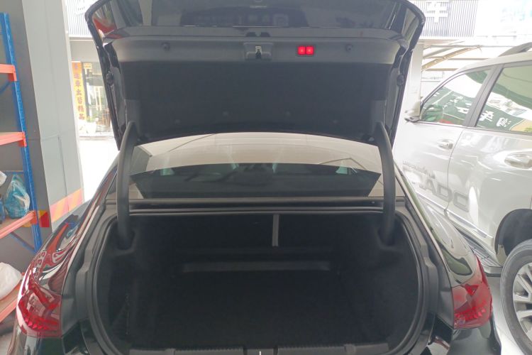 Mercedes-Benz EQE Class 2023 car image #19