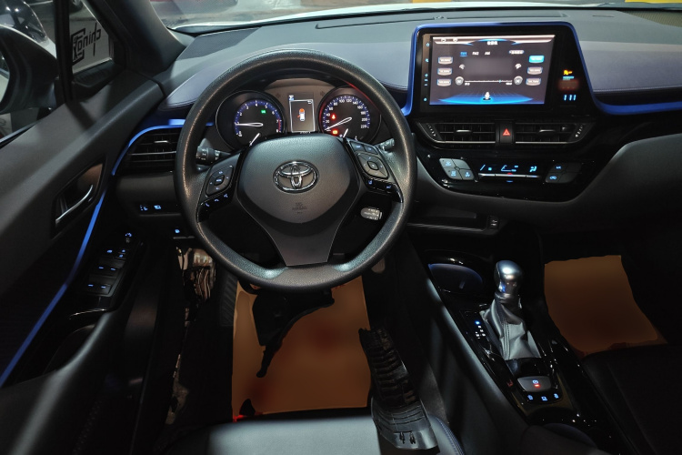 Toyota 2020 car image #19