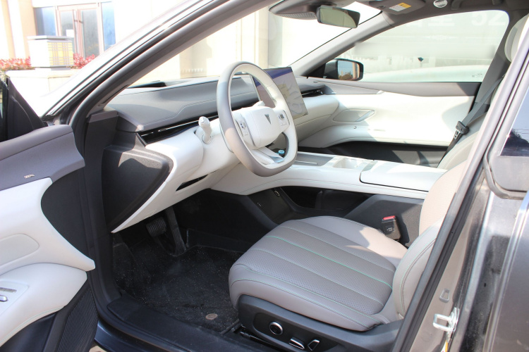 Deepal L07 2025 imagem de carro #19