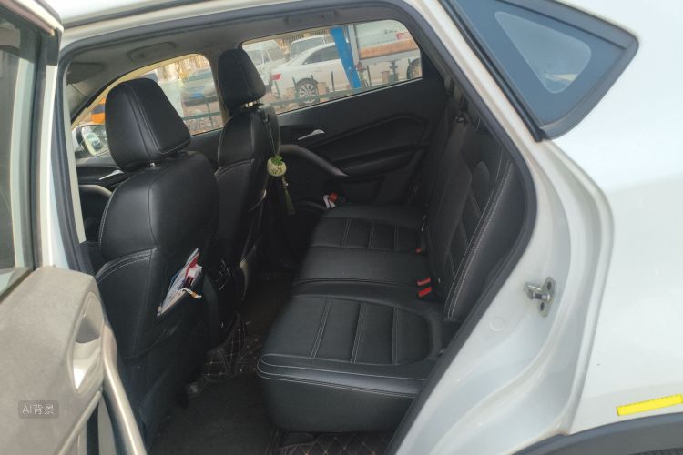 MG GS 2018 car image #19