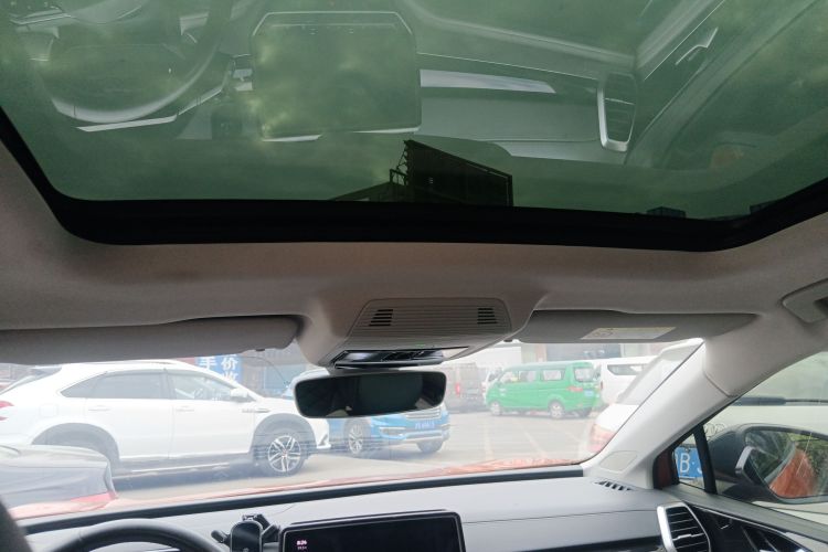 Volkswagen ID.6 Crozz 2021 immagine di auto #19