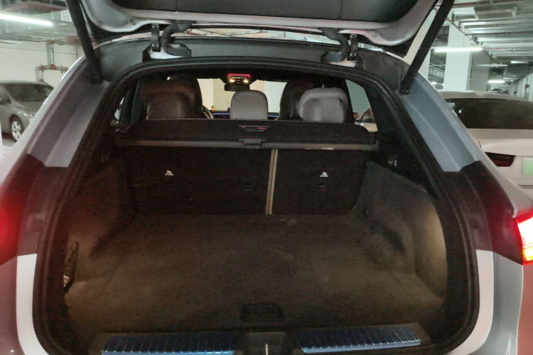 Mercedes-Benz EQE SUV 2023 #19 Mercedes-Benz EQE SUV 2023 car image #19