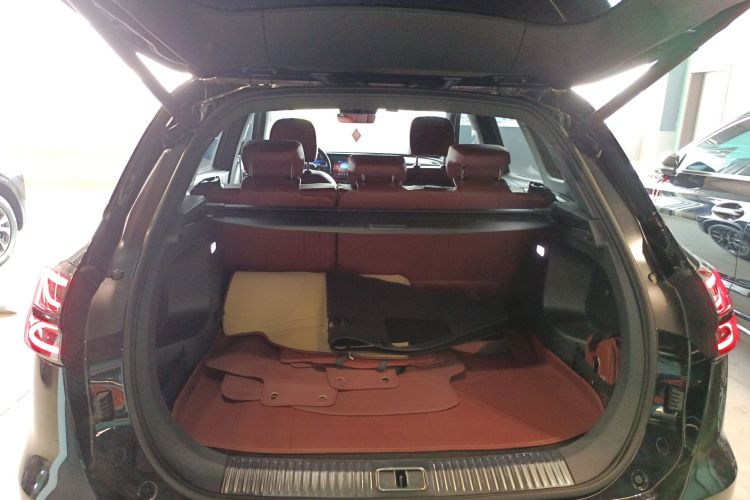 HongQi HS5 2025 car image #19