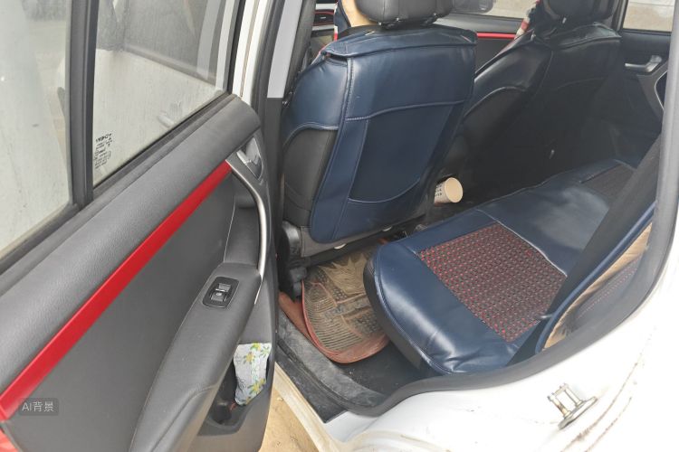 Chery Tiggo 3 2016 صورة سيارة #19