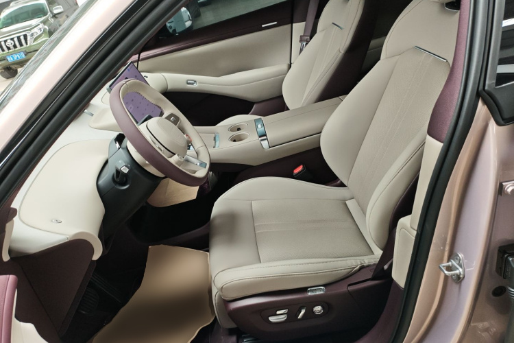 小米汽车 小米YU7 2025 汽车图片 #19