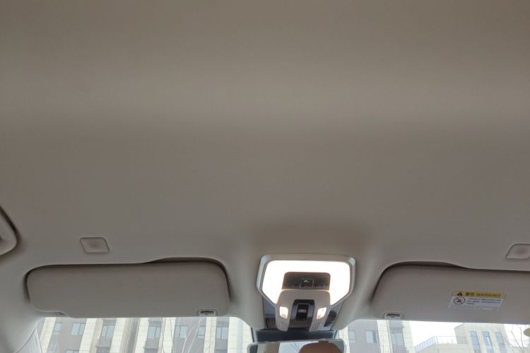 HongQi HQ9 PHEV 2024 #19 HongQi HQ9 PHEV 2024 car image #19