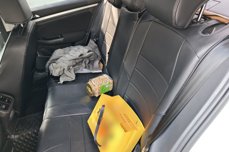 Volkswagen Bora 2021 immagine di auto #19