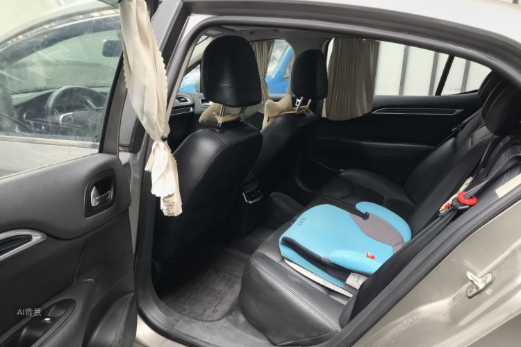 Citroen C4L 2015 car image #19