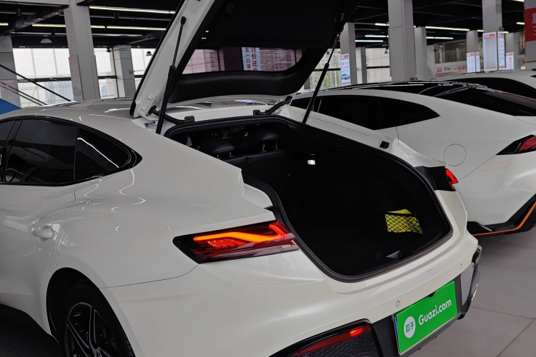 MG 7 2023 car image #19