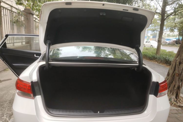 起亚 起亚K5 2016 汽车图片 #19