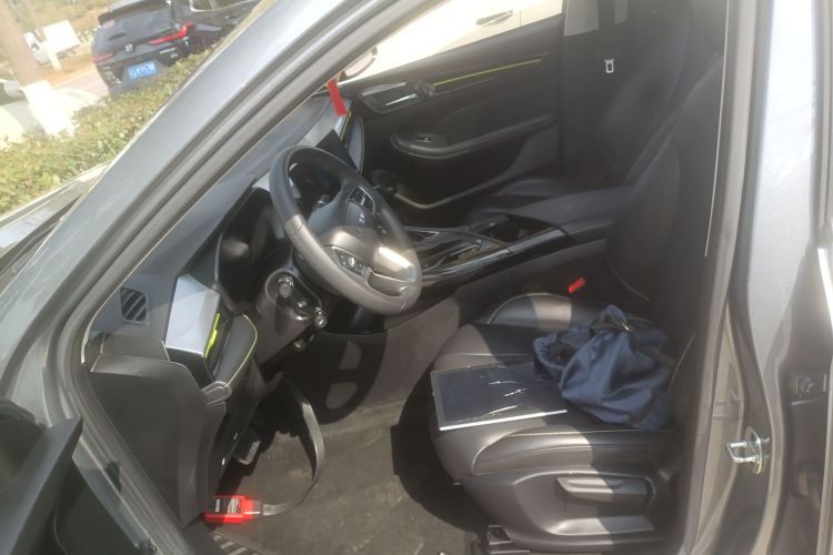 Roewe i5 2021 #19 Roewe i5 2021 car image #19