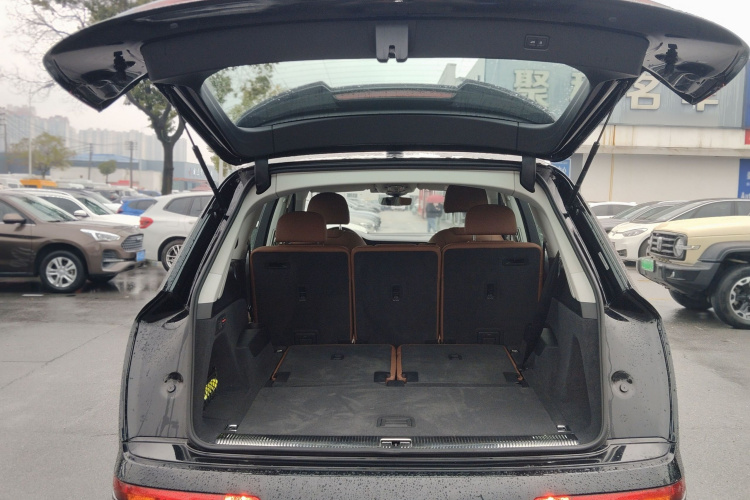 Audi Q7 2023 #19 Audi Q7 2023 car image #19