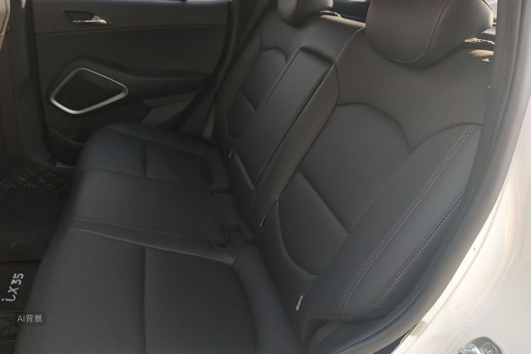Hyundai ix35 2019 car image #19