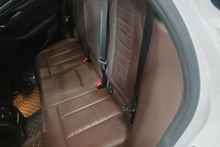 BMW X3 2020 car image #19