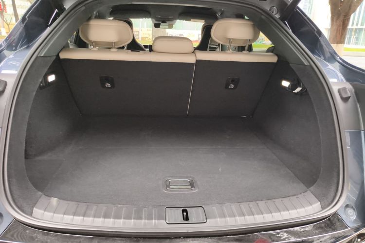 小米汽车 小米YU7 2025 汽车图片 #19