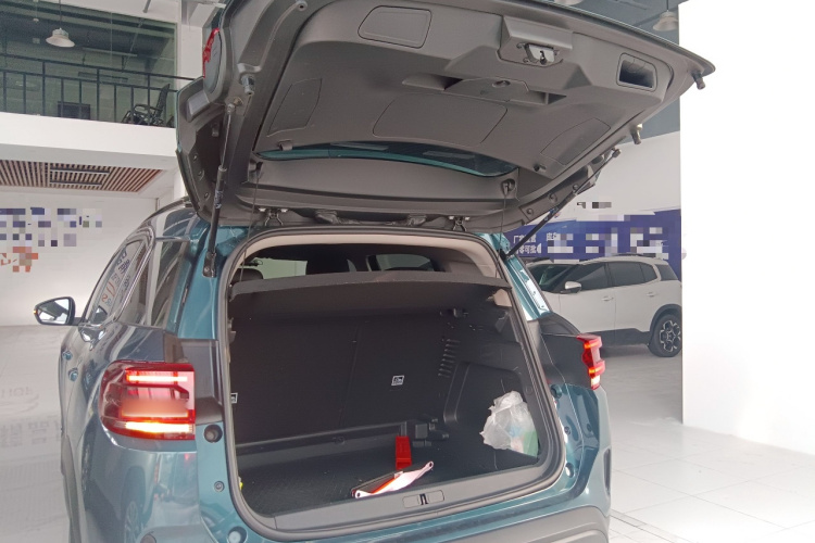 Citroen C5 AIRCROSS 2023 car image #19