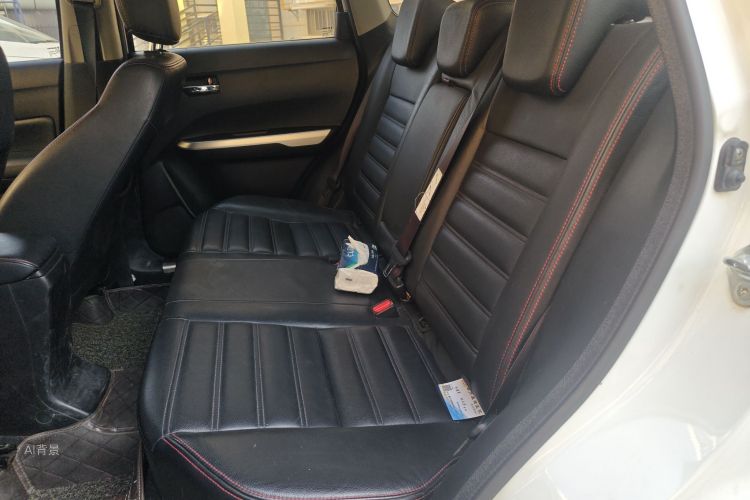 Suzuki Vitara 2017 изображение автомобиля #19