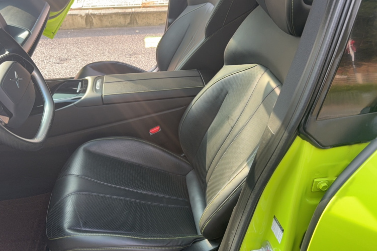 Xpeng P7 2021 imagen de coche #19