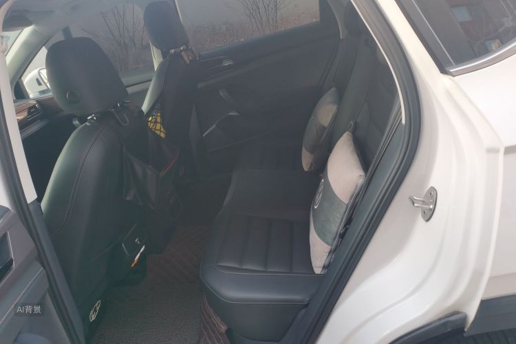 Volkswagen Tharu 2019 immagine di auto #19