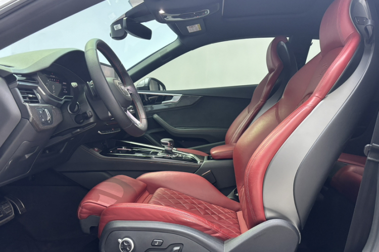 Audi S5 2023 صورة سيارة #19